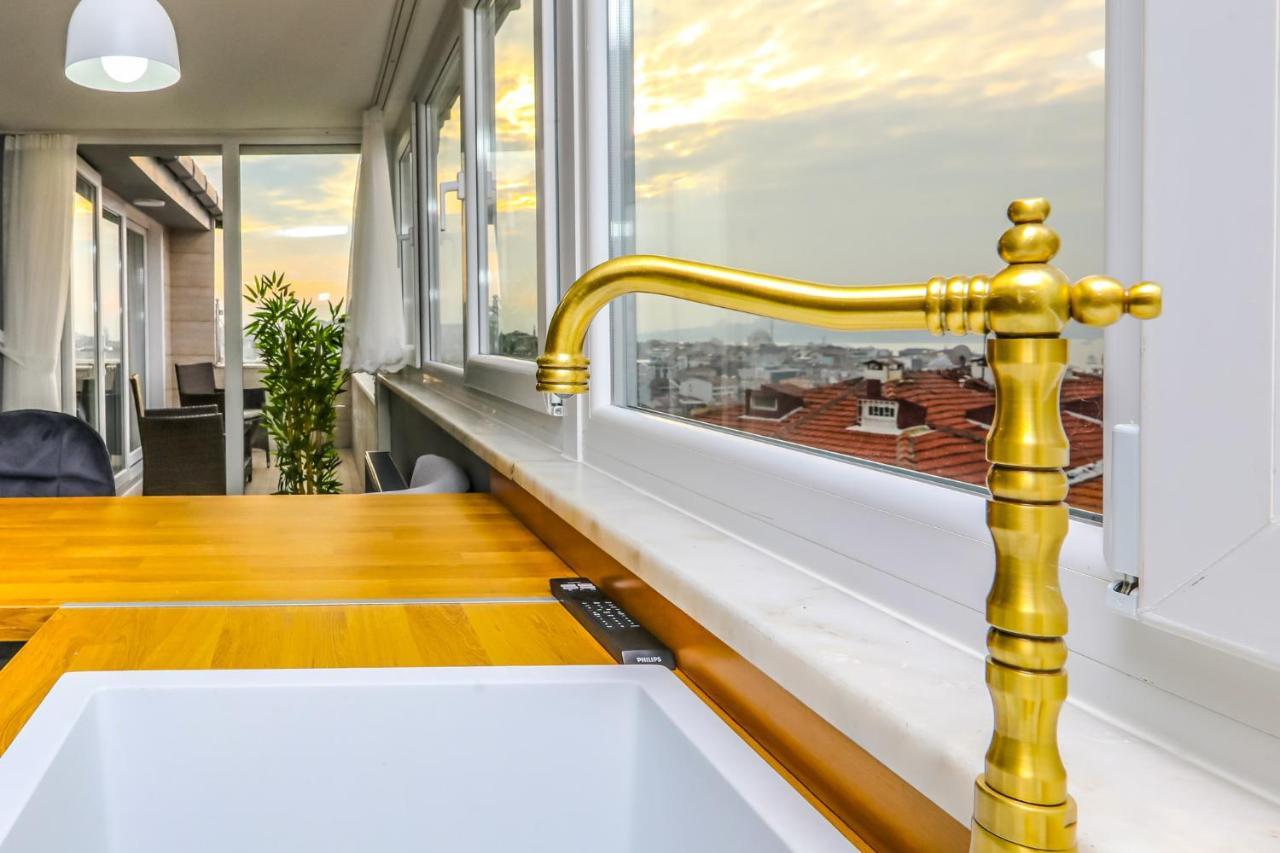 Vibrant Flat 500 M To Uskudar Ferry Station Leilighet Istanbul Eksteriør bilde